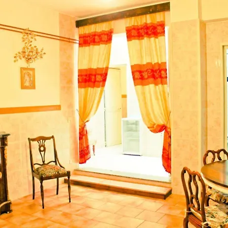 Palace Nardo Rome