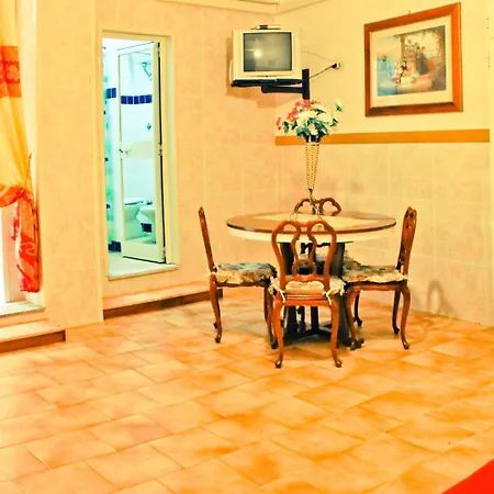 Palace Nardo 酒店 3*